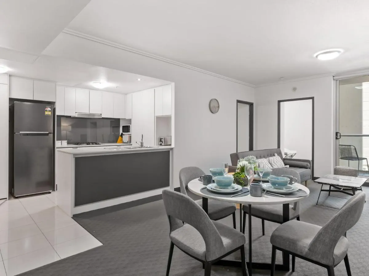 City Centre Apartment New Furnitures Brisbane